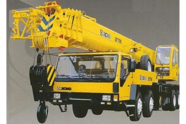 Durable QY100K-I Truck Crane , Hydraulic Mobile Crane With Embedded Block